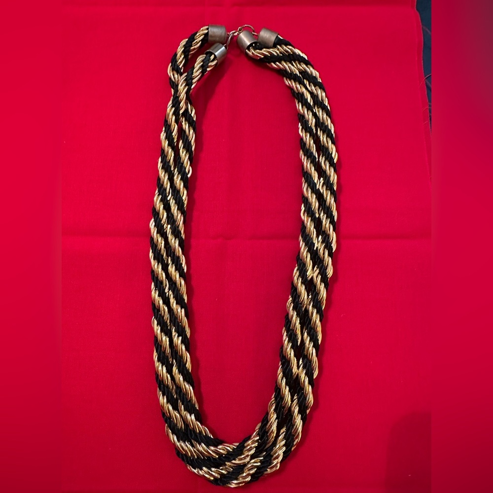 VINTAGE rope necklace, fun necklace